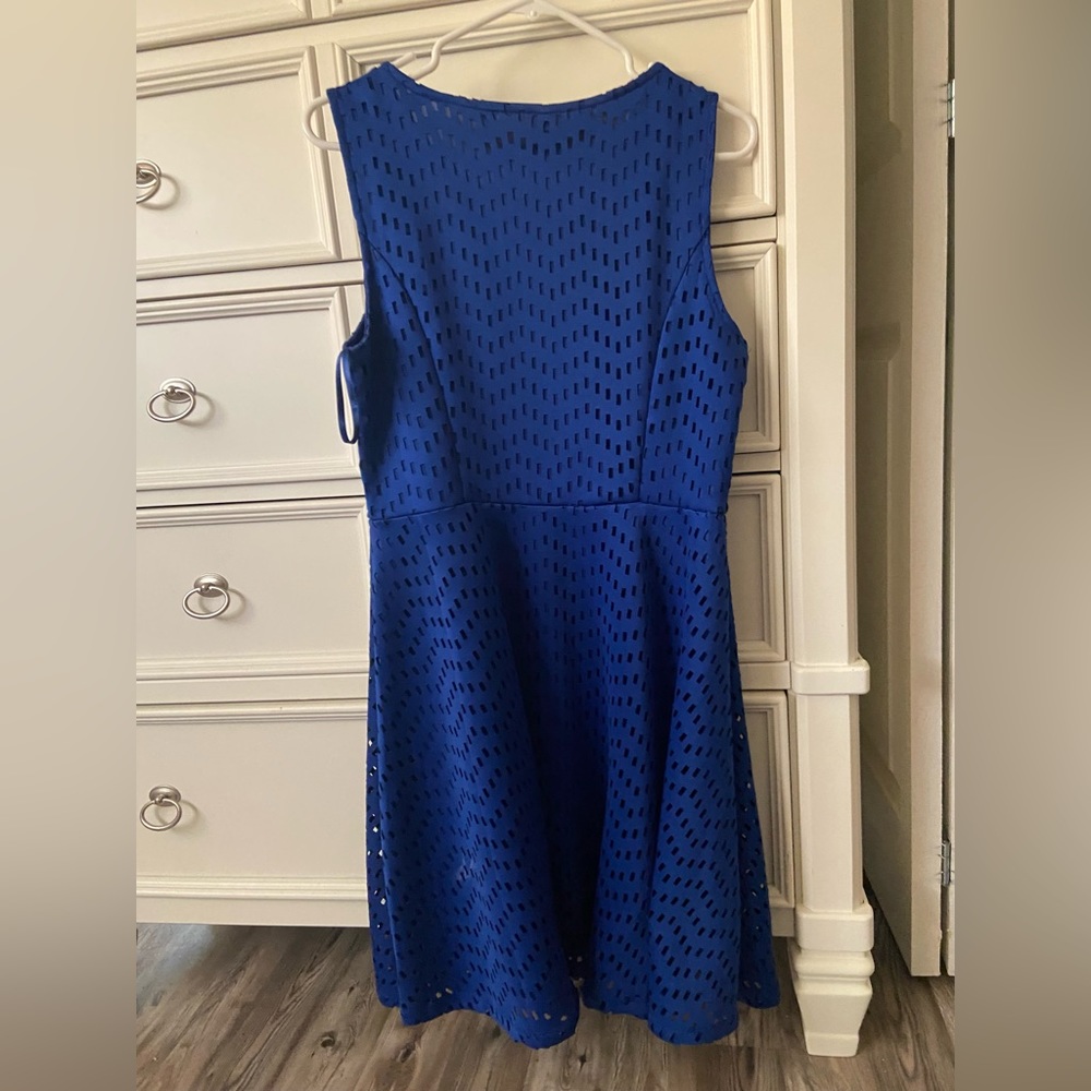 Women’s size 16 blue dress. - Picture 3 of 4